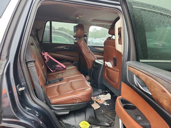 2019 CADILLAC ESCALADE Luxury