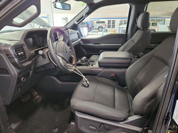 2024 FORD F150