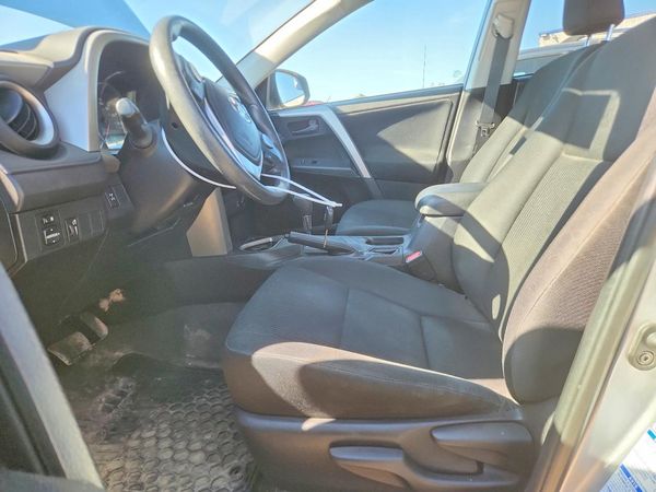 2016 TOYOTA RAV4 LE (X Grade)