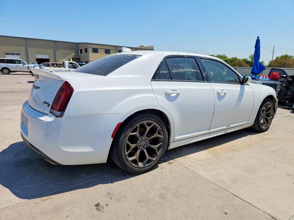 2017 CHRYSLER 300