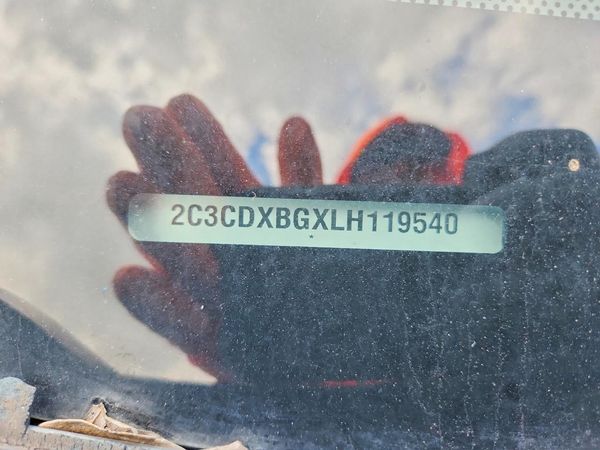 2020 DODGE CHARGER SXT
