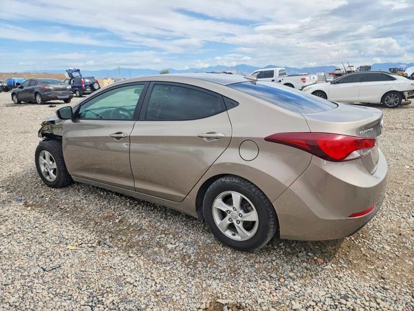2015 HYUNDAI ELANTRA GLS(Middle)