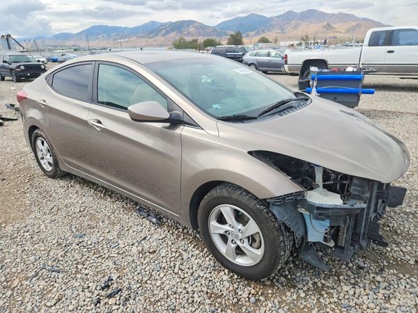 2015 HYUNDAI ELANTRA GLS(Middle)