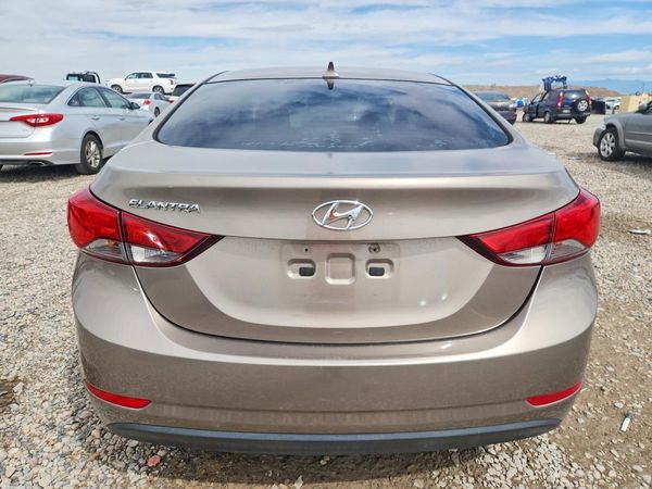 2015 HYUNDAI ELANTRA GLS(Middle)