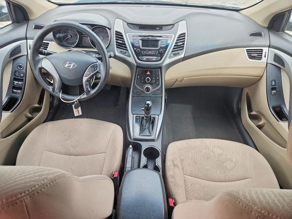 2015 HYUNDAI ELANTRA GLS(Middle)