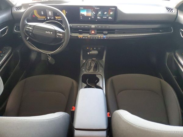 2026 KIA K4 LX, LXS