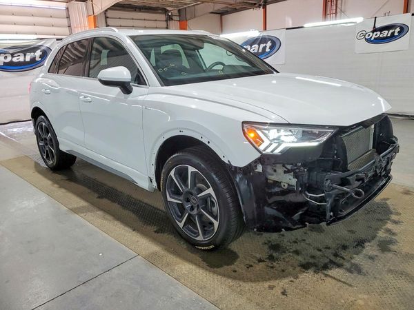 2025 AUDI Q3