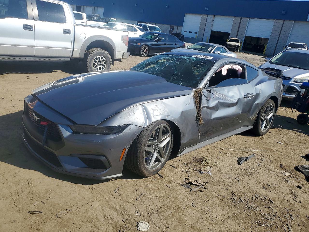 2026 FORD MUSTANG I4