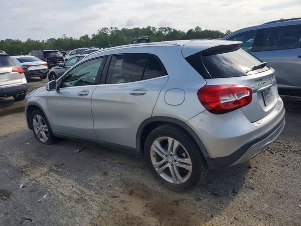 2015 MERCEDES-BENZ GLA