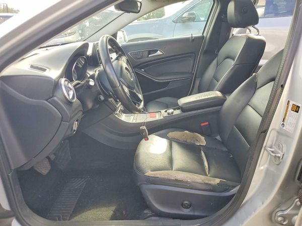 2015 MERCEDES-BENZ GLA