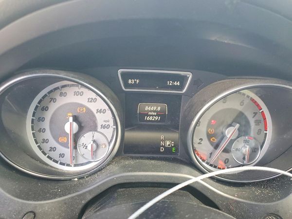 2015 MERCEDES-BENZ GLA