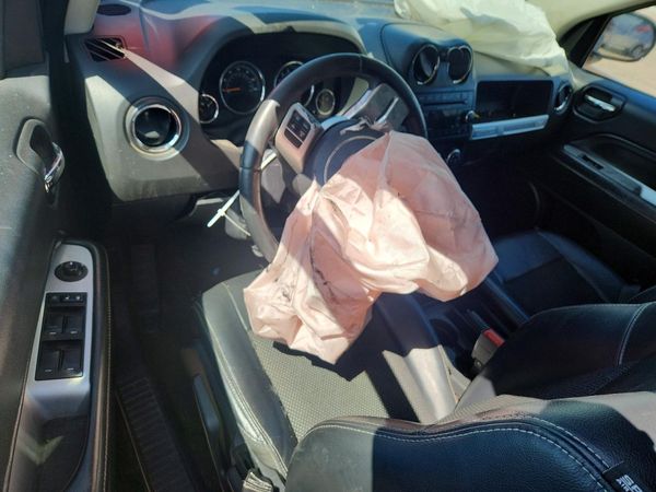2016 JEEP COMPASS Latitude — CKPT