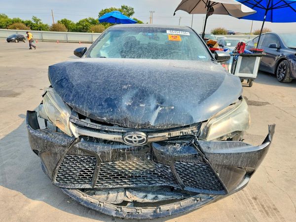 2015 TOYOTA CAMRY