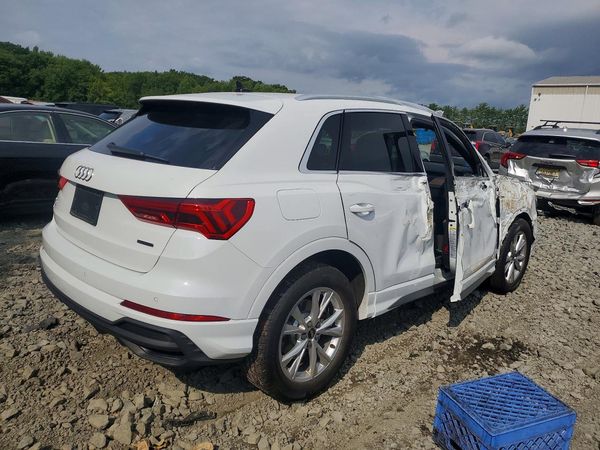 2023 AUDI Q3