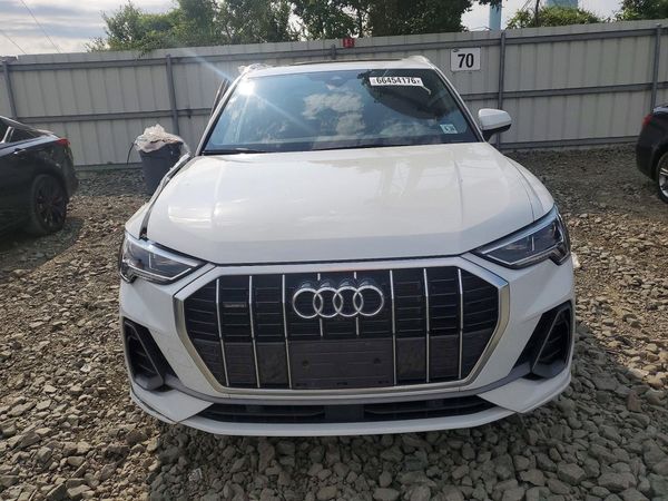 2023 AUDI Q3