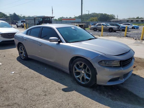 2015 DODGE CHARGER SXT