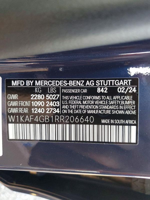 2024 MERCEDES-BENZ C