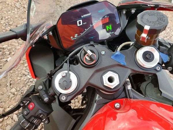 2023 BMW S 1000