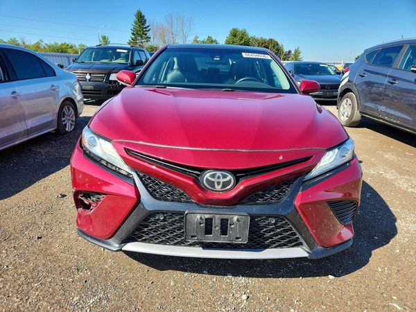 2018 TOYOTA CAMRY XSE