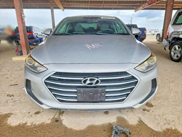 2022 HYUNDAI ELANTRA