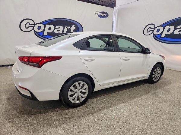2019 HYUNDAI ACCENT SE and SEL