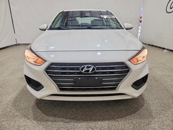 2019 HYUNDAI ACCENT SE and SEL