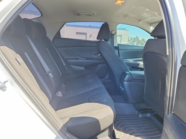 2025 HYUNDAI ELANTRA Blue, SEL Sport — PSRS