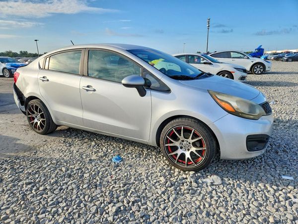 2013 KIA RIO LX