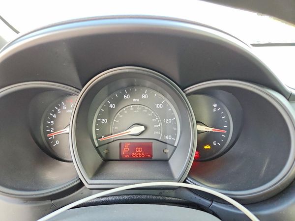 2013 KIA RIO LX