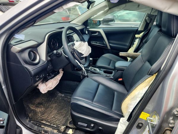 2017 TOYOTA RAV4 Ltd/SE Platinum