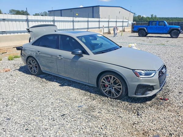 2021 AUDI S4