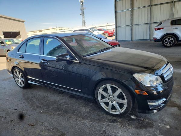 2013 MERCEDES-BENZ C C250