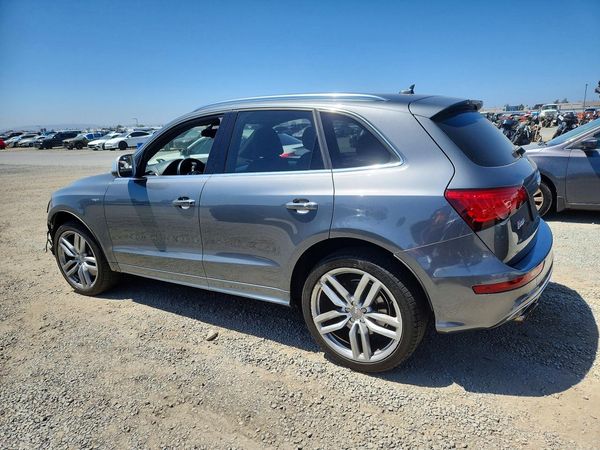 2016 AUDI SQ5 quattro Premium Plus