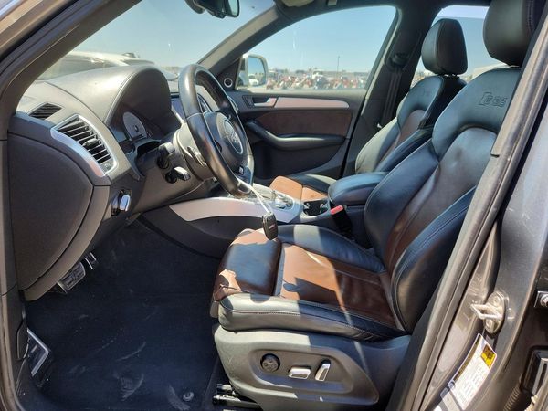 2016 AUDI SQ5 quattro Premium Plus
