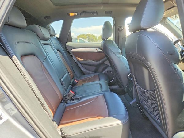 2016 AUDI SQ5 quattro Premium Plus