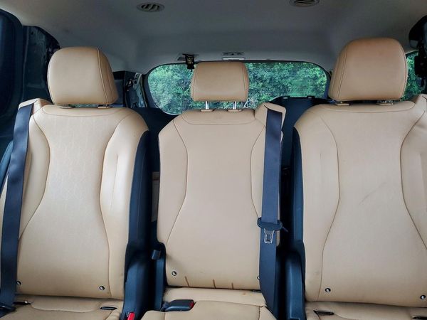2024 KIA CARNIVAL