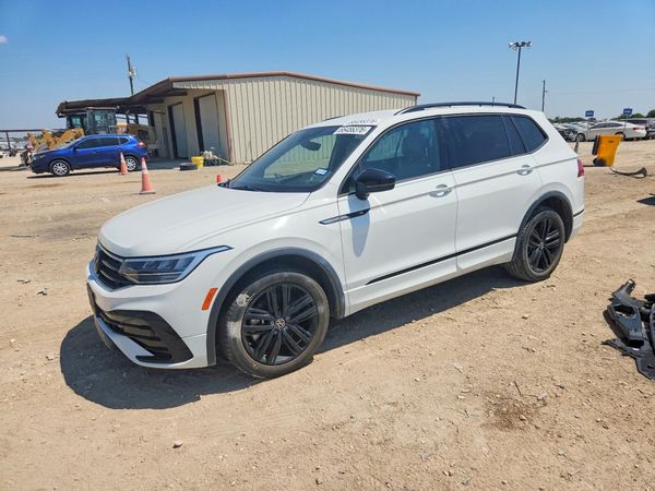 2022 VOLKSWAGEN TIGUAN