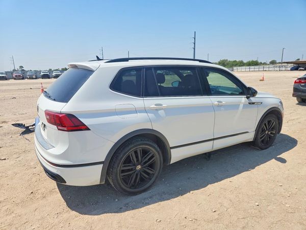 2022 VOLKSWAGEN TIGUAN