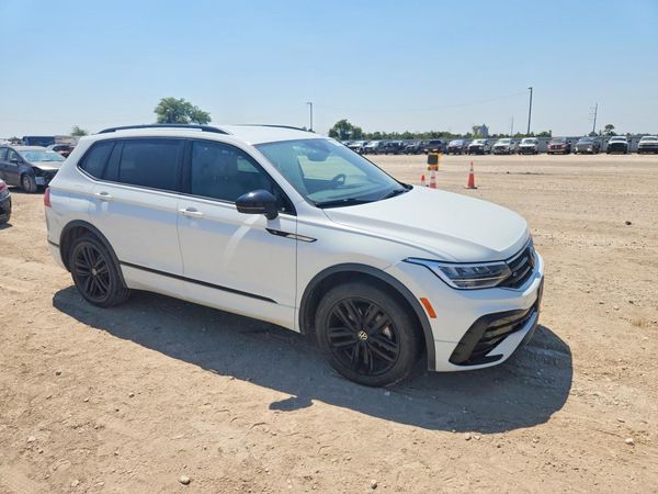 2022 VOLKSWAGEN TIGUAN