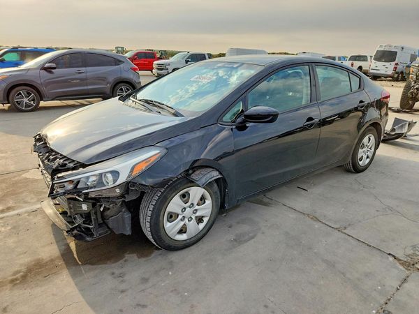 2017 KIA FORTE