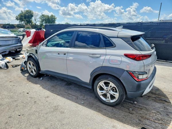 2022 HYUNDAI KONA