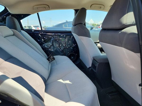 2022 TOYOTA COROLLA