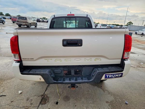 2017 TOYOTA TACOMA SR/SR5