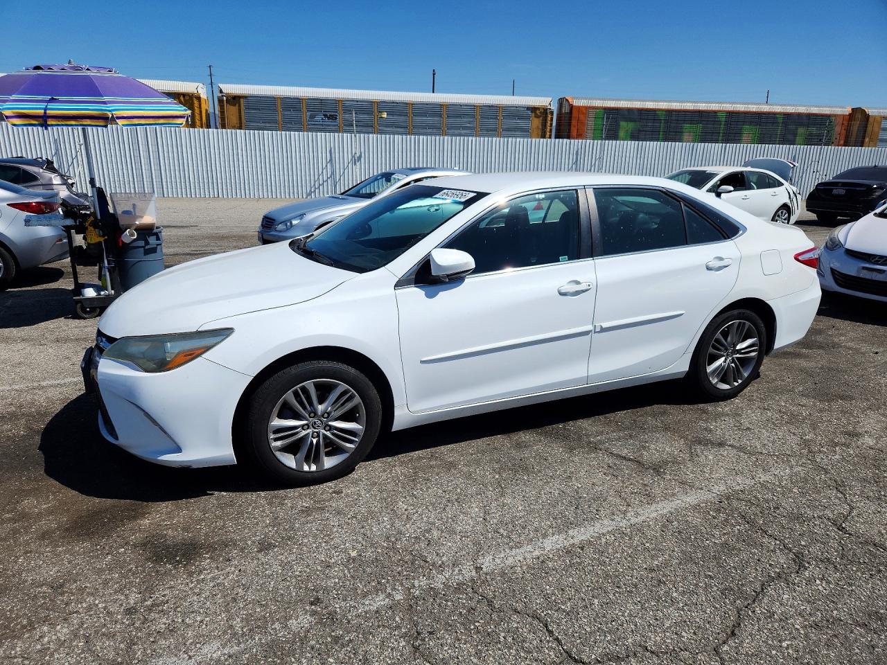 2015 TOYOTA CAMRY — Front 3/4