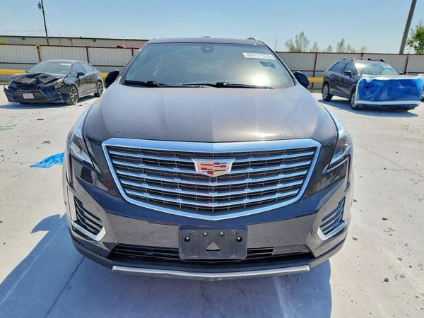 2019 CADILLAC XT5 Platinum