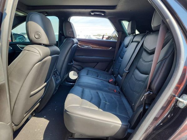 2019 CADILLAC XT5 Platinum