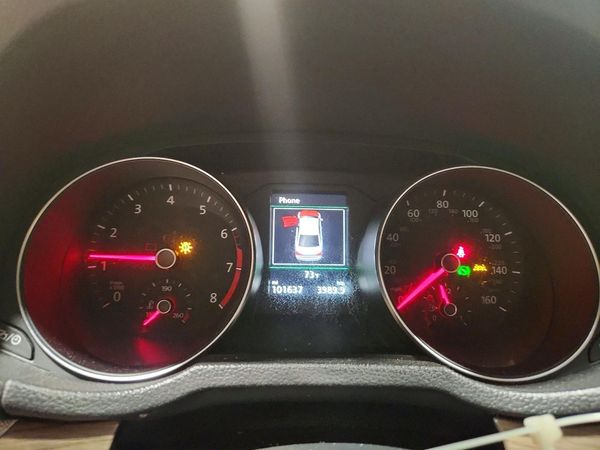 2017 VOLKSWAGEN PASSAT SEL Premium