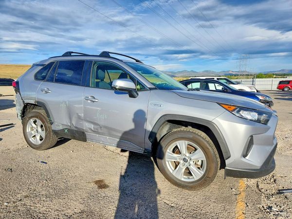 2020 TOYOTA RAV4 LE HV