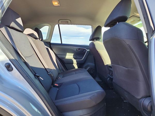 2020 TOYOTA RAV4 LE HV