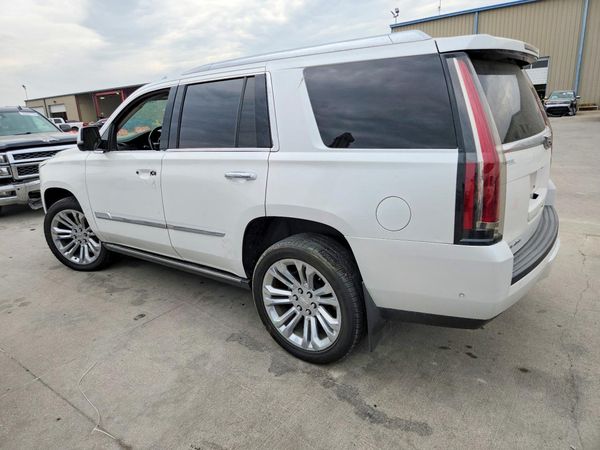 2018 CADILLAC ESCALADE